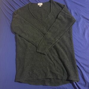 Old Navy Women’s Forest Green V-Neck Sweater